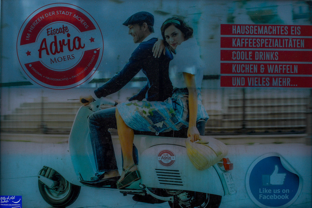 Moers_Stadtrundgang_070825_23 | Bildergalerie von Sport-Ereignissen aber auch von weiteren spannenden Dingen - nicht nur vom Niederrhein. In Anlehnung an den bekannten Spruch von Hanns Dieter Hüsch heißt das Motto: "Niederrhein ist überall".  - Realisiert mit Pictrs.com