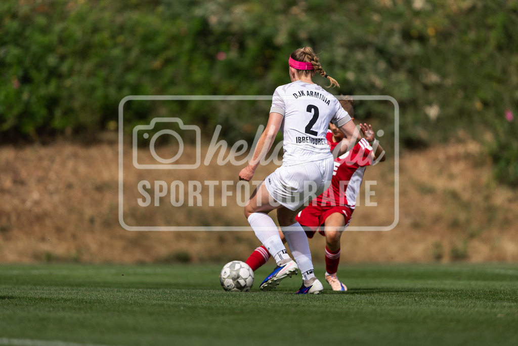 Fußball I Frauen I Testspiel I SpVg Aurich - DJK Arminia Ibbenbüren I 15371 | realhellocedii - Realisiert mit Pictrs.com