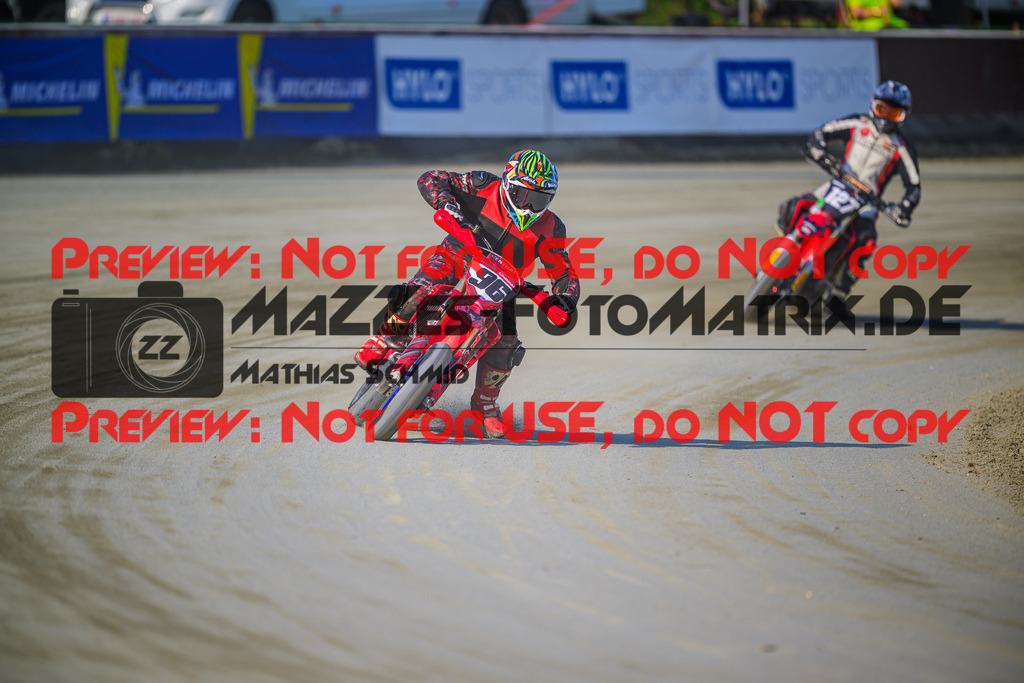MaZZes_Fotomatrix_20250502_6007705_0988-2 | S4