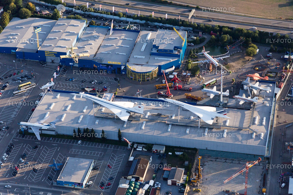 Technikmuseum mit Tupolev  und Concorde | Luftbild: Technikmuseum mit Tupolev  und Concorde im Ortsteil Steinsfurt in Sinsheim im Bundesland Baden-Württemberg in Deutschland. Foto: IMG_111532.jpg vom 09.09.2018 durch Werner Riehm/FLY-FOTO.de - Realisiert mit Pictrs.com