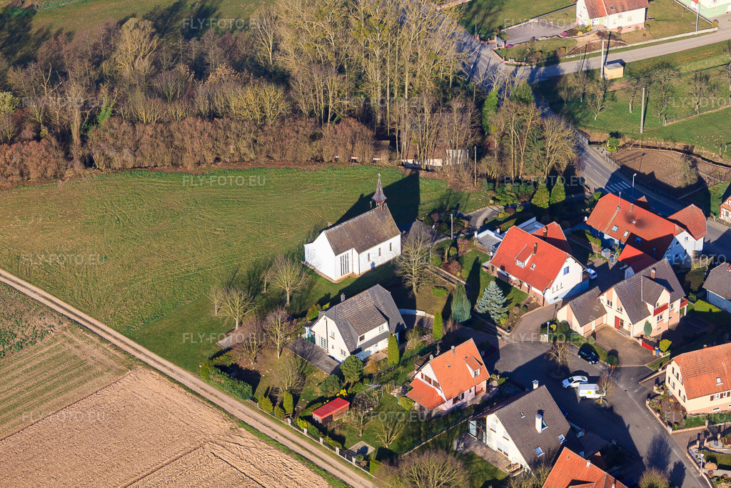 Vue aérienne: La Chapelle à Niederlauterbach dans le département Bas Rhin, France – .Photo: IMG_62663.jpg prise le 09/03/2014 par Werner Riehm/FLY-FOTO.eu – Résolution de l'original: 4752 x 3168 px