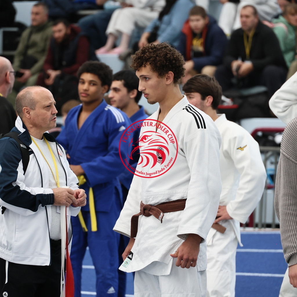 IMG_7633 | Fotos vom Adler Cup - Pictures from Adler Cup

Hier findet Ihr alle Eindrücke und großen Momente der Adler Cup Wochenenden. Here you will find all impressions and great moments of the Adler Cup weekends. - Realisiert mit Pictrs.com