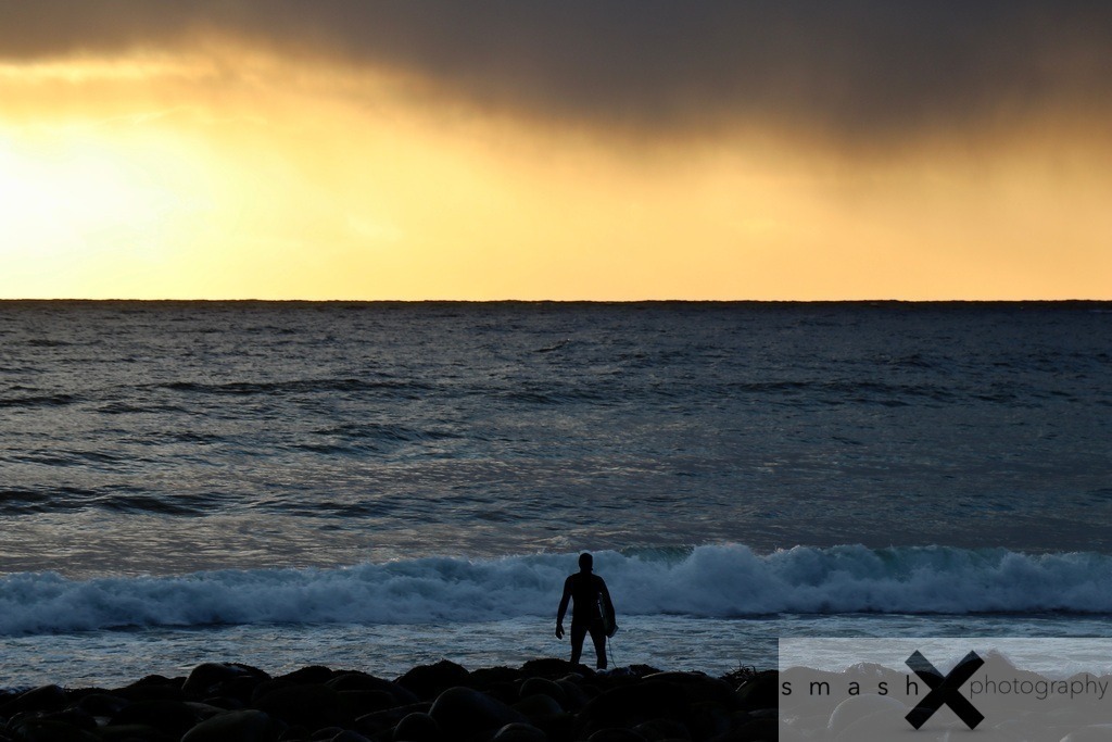 Midnight-Surfer 01 | Unstad, Lofoten (Norway/Norwegen)