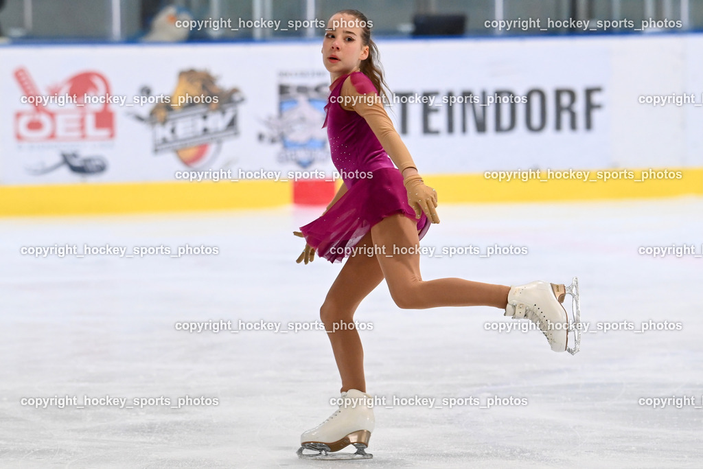 Ossiachersee Pirouette ESC Steindorf 31.3.2024 | Ossiachersee Pirouette ESC Steindorf 31.3.2024, Ossiachersee Pirouette ESC Steindorf am 31.03.2024 in Steindorf (Ossiachersee Halle), Austria, (Photo by Bernd Stefan)