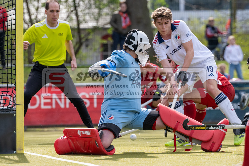 SFE_20260321_0083 | Köln, Deutschland, 21.03.26: Feldhockey 1. Bundesliga Herren zwischen Rot-Weiss Köln - Mannheimer HC im REWE Sportpark am 21.03.2026 in Köln, Deutschland. (Foto von Stephan Fehrmann)Köln, Germany, 21.03.26: Feldhockey 1. Bundesliga Herren between Rot-Weiss Köln - Mannheimer HC in REWE Sportpark at 21.03.2026 in Köln, Deutschland. (Foto from Stephan Fehrmann)