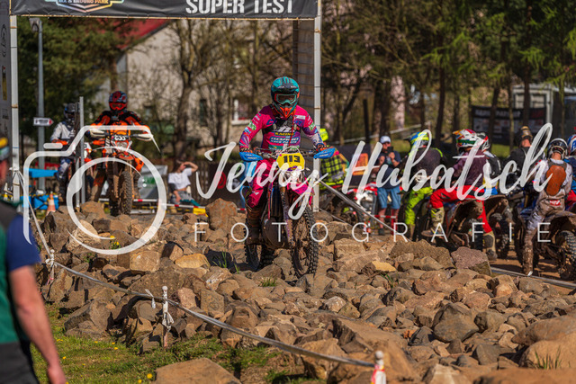 JHF.ECHT.4h.Samstag405 | jennyhubatsch-endurofotografie