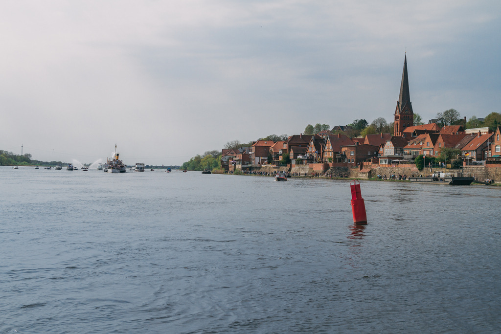 Heimat | FI-LO Bildershop – Entdecken Sie beeindruckende Fotografie und inspirierende Videoproduktionen. Tauchen Sie ein in faszinierende Welten und lassen Sie sich von meinen einzigartigen Werken auf eine emotionale Reise mitnehmen. Perfekt für Kunstliebhaber und - Realisiert mit Pictrs.com