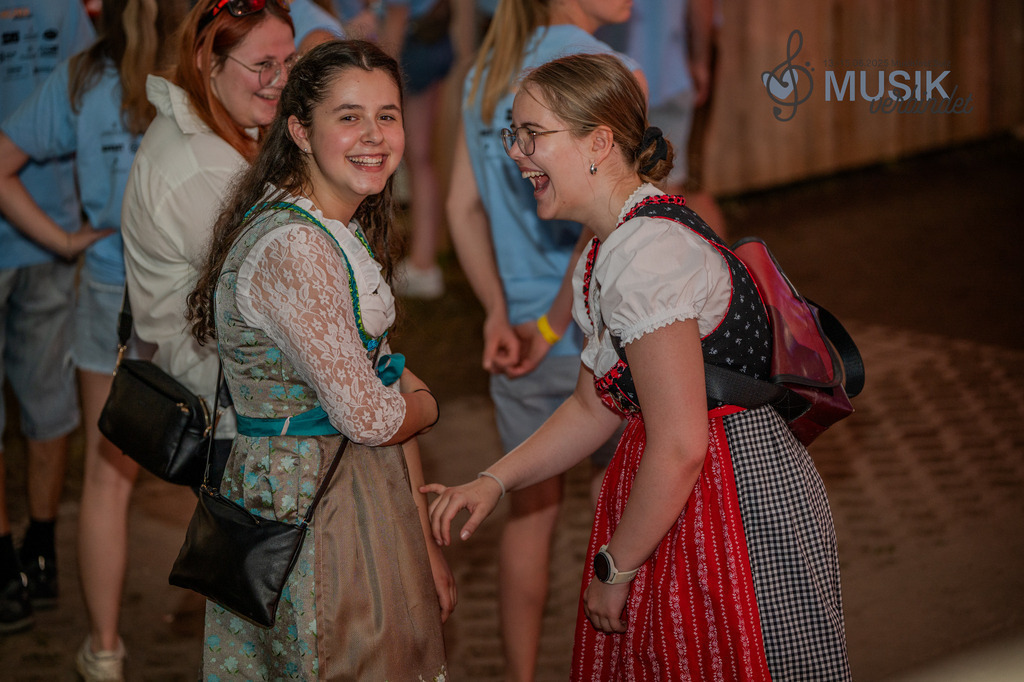 DSC_5524 | "Fussifoto.com – Ihr Ansprechpartner für hochwertige Fotografie! Entdecken Sie kreative Bilder und professionelle Dienstleistungen. Kontaktieren Sie uns für Ihre Projekte!"