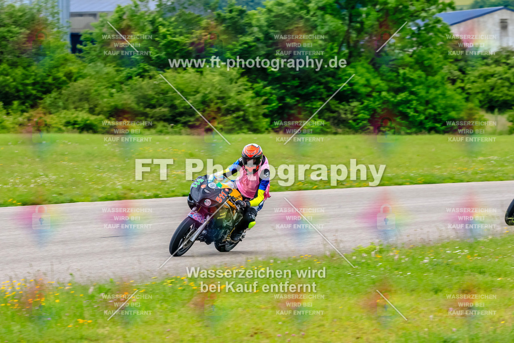 MotoTeam-3111 | Hier findet Ihr Bilder von Touristenfahrten auf der Nürburgring Nordschleife oder von anderen Veranstaltungen die ich besucht habe. Viel Spass beim Durch Schauen 
