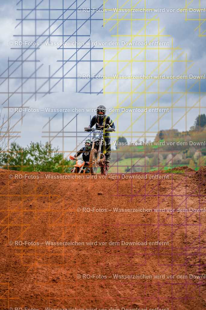 4 Lauf Mernes-1518 | Sportfotografie von RO-Fotos: Motorsport, Motocross, Enduro, Laufveranstaltungen und Triathlon. Professionelle Fotos von Sportlern und Events. - Realisiert mit Pictrs.com