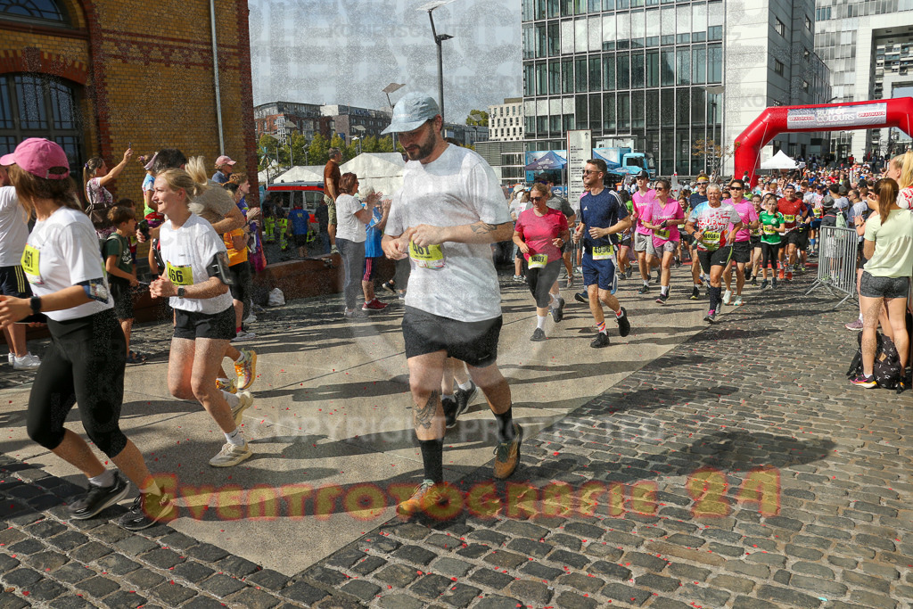250920_1430_EX1_7314 | Sportfotografie im Rhein-Sieg Kreis, Köln, Bonn, NRW, Rheinland Pfalz, Hessen, etc. Unser Tätigkeitsfeld umfasst den Laufsport vom Volkslauf über den Marathon, Duathlon, Triathon bis zum Ultralauf wie Kölnpfad Ultra oder Schindertrail.