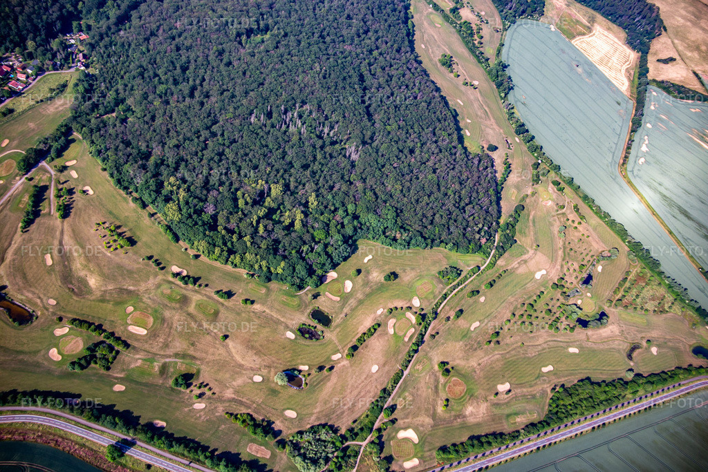 Luftbild: Golfclub Schloß Meisdorf e.V. im Ortsteil Meisdorf in Falkenstein im Bundesland Sachsen-Anhalt in Deutschland. Foto: IMG_136775.jpg vom 18.06.2023 durch Werner Riehm/FLY-FOTO.deGolfclub Schloss Meisdorf