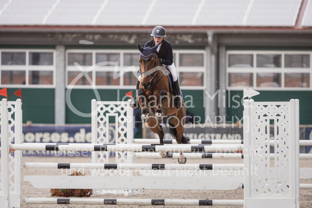 230516_Mühlen_04SprPf-L-468 | Deine schönsten Turniermomente als professionelle Fotos! Entdecke hochwertige Pferdesport-Fotografie im Online-Shop. Jetzt Fotos finden & bestellen!