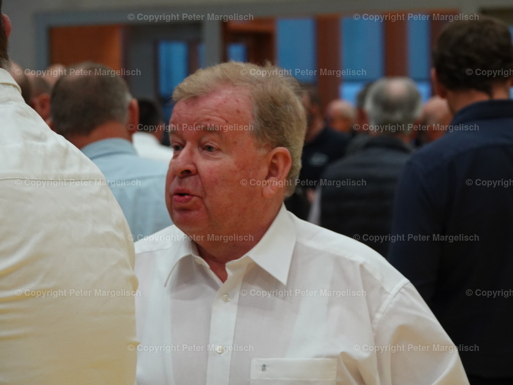 DSC05890 | Schwingen - Realisiert mit Pictrs.com