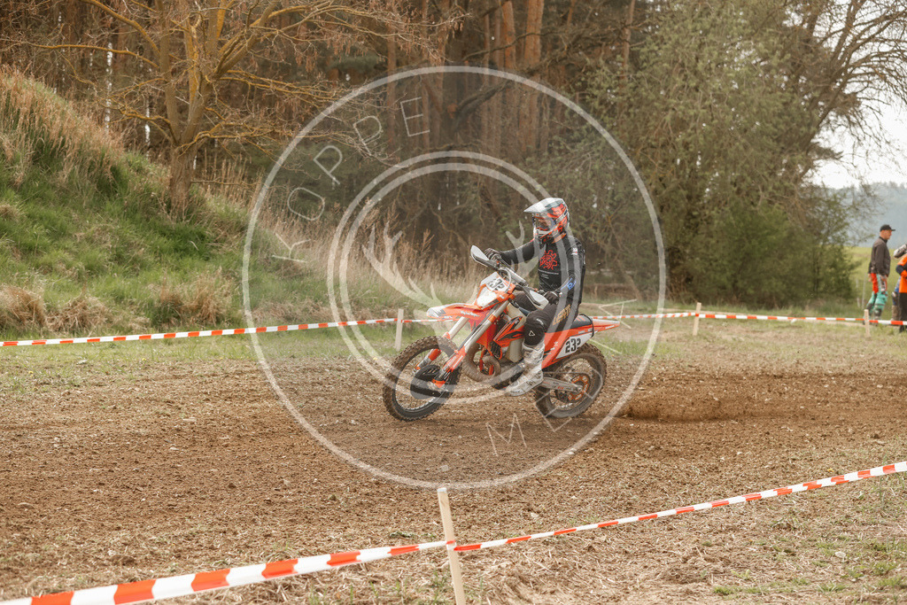 4TaktLauf1-740 | koppe-media - Realisiert mit Pictrs.com