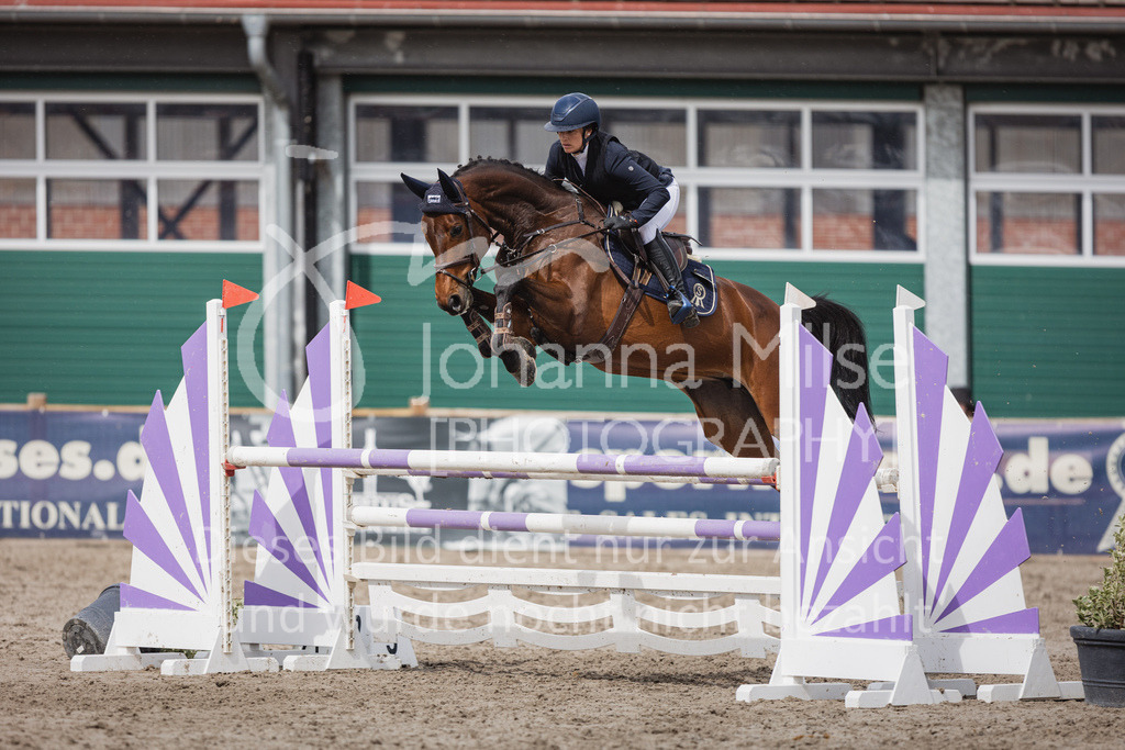 230411_Mühlen_03SprPf-L-376 | Deine schönsten Turniermomente als professionelle Fotos! Entdecke hochwertige Pferdesport-Fotografie im Online-Shop. Jetzt Fotos finden & bestellen!