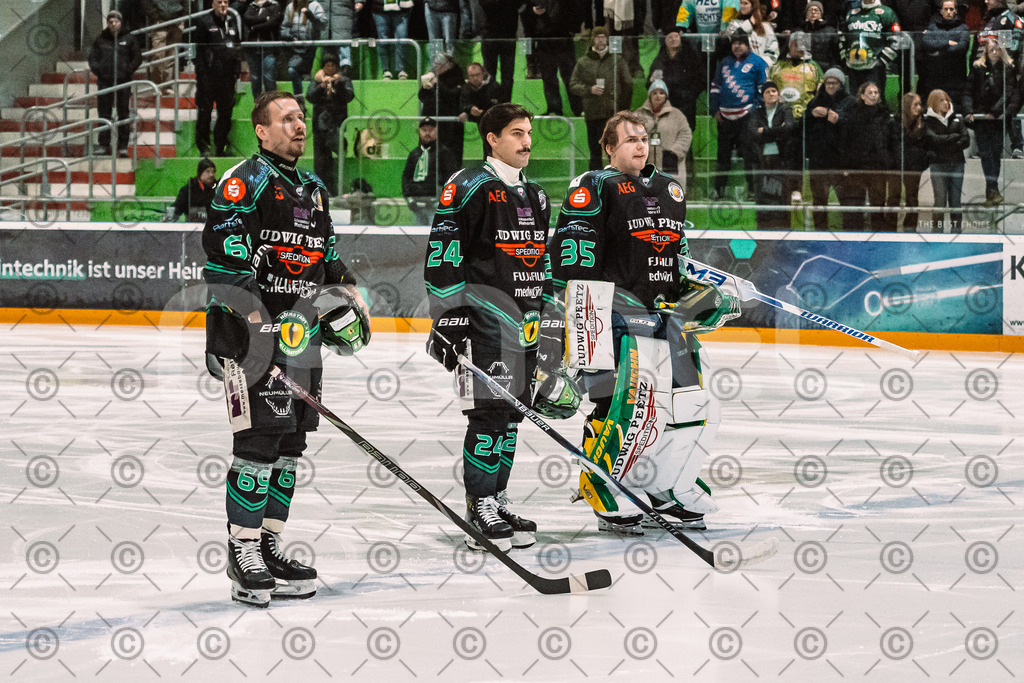 Alligators_vs_Erding_12_12_2025-032 | Höchstadt Alligators Fotogalerie: Eishockey-Action aus Franken. Professionelle Spielfotos, Portraits & Stadionbilder zum Download. Jetzt entdecken! - Realisiert mit Pictrs.com