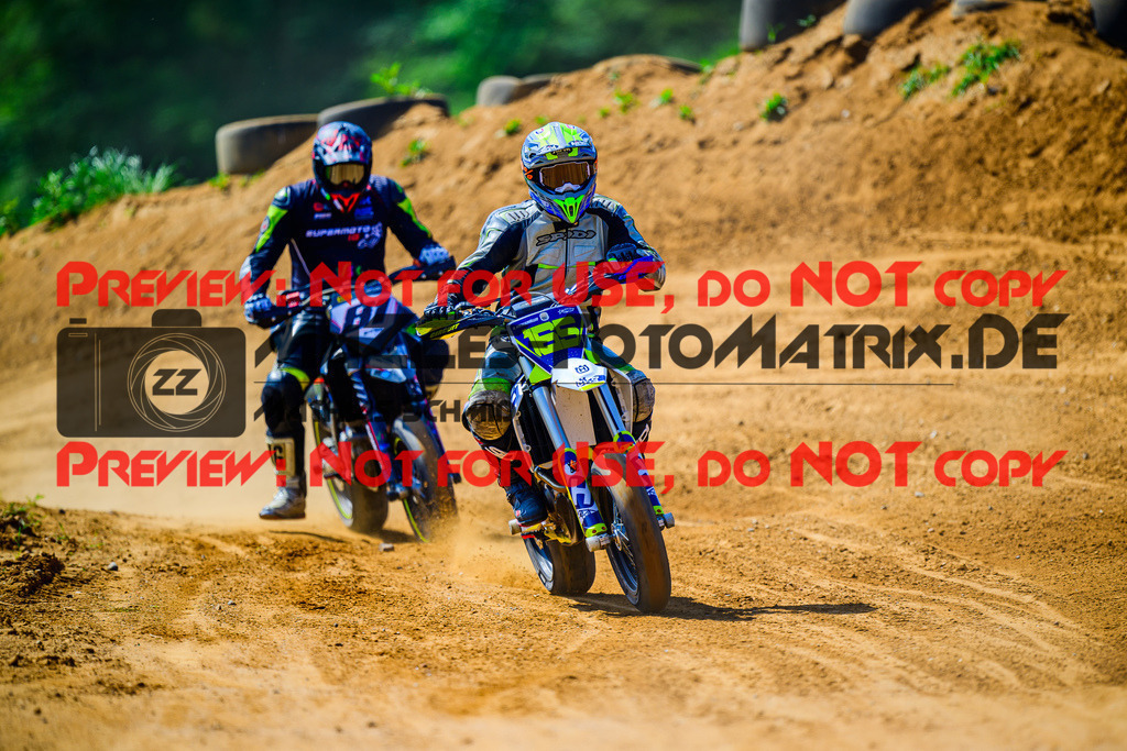 MaZZes_FotoMatrix_240511_6007705_2548 | UE40