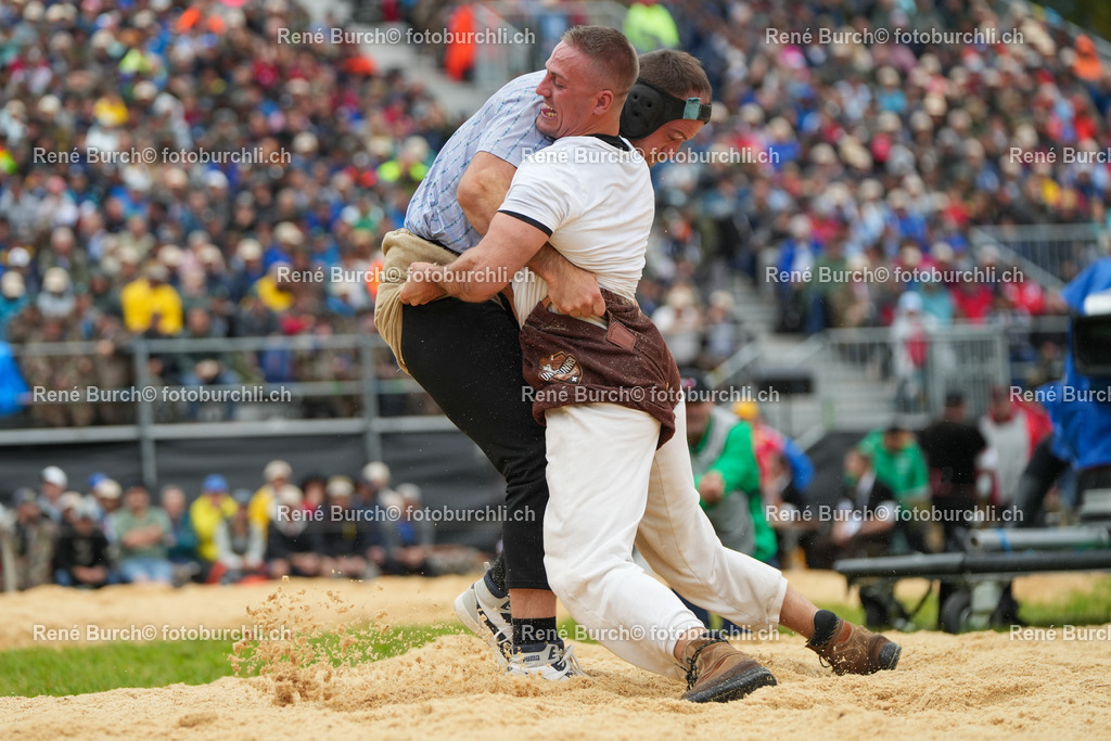 54 | René Burch leidenschaftlicher Fotograf aus Kerns in Obwalden.  Hier finden sie Sport, Landschaft und Natur Fotografie.
 - Realisiert mit Pictrs.com