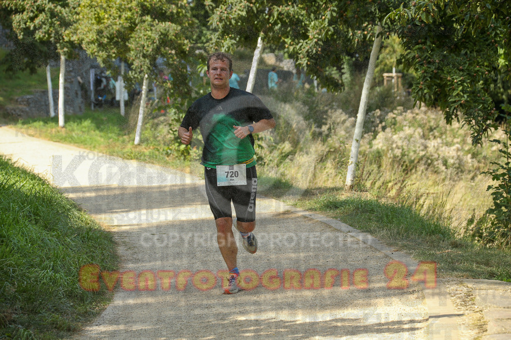 250824_1437_EX1_6879 | Sportfotografie im Rhein-Sieg Kreis, Köln, Bonn, NRW, Rheinland Pfalz, Hessen, etc. Unser Tätigkeitsfeld umfasst den Laufsport vom Volkslauf über den Marathon, Duathlon, Triathon bis zum Ultralauf wie Kölnpfad Ultra oder Schindertrail.