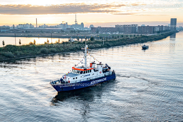 DJI_0122 | 30.09.2022 Drohnenaufnahmen Dt. Schifffahrtstag 2022 Bremen Wendebecken / Weser