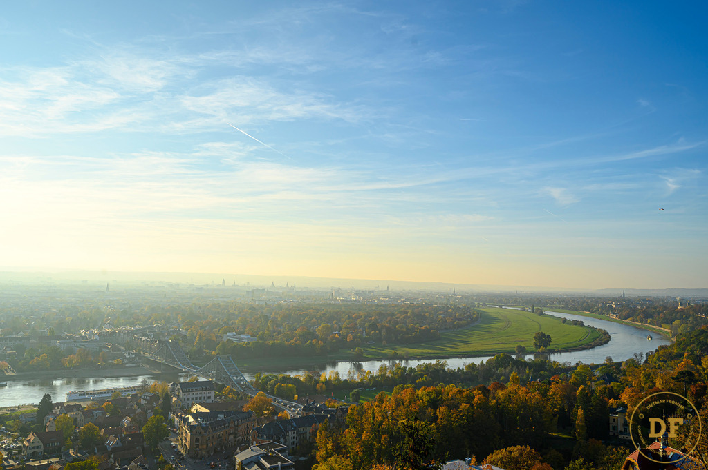20241026-_1DS3926-2 | Geschenke, Wandbilder und Accessoires mit Motiven aus Dresden und anderen schönen Orten zur Verschönerung Deines zu Hauses und zum verschenken gewünscht? Wähle Deine Lieblingsbild auf dem Produkt Deiner Wahl. 