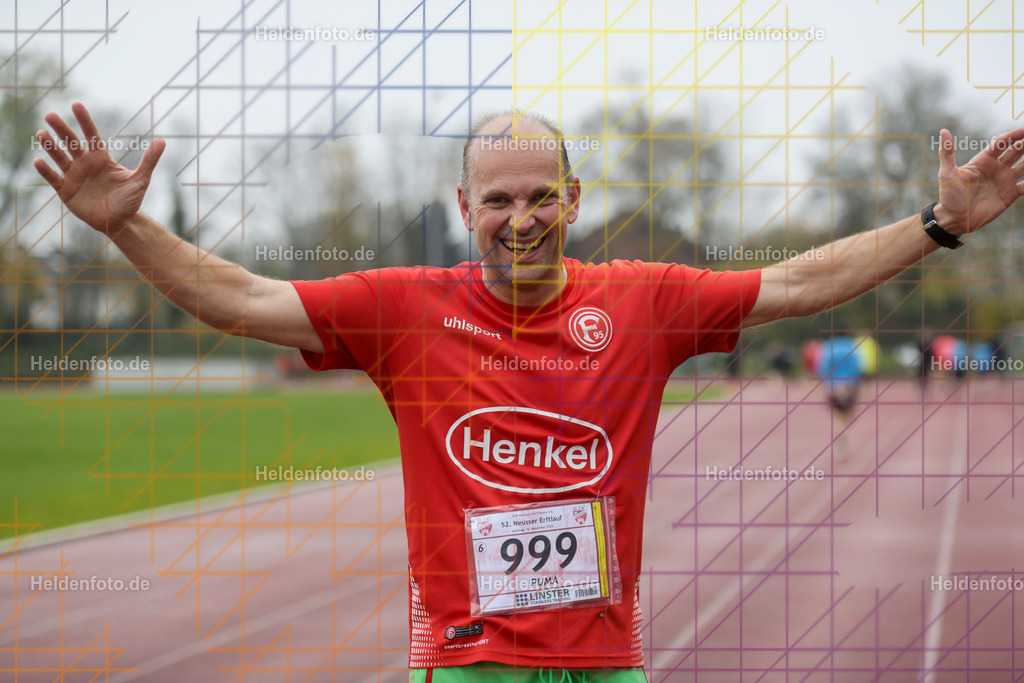 Neusser Erftlauf 2025  | 15km Neusser Erftlauf 2025 Foto: Heldenfoto.de