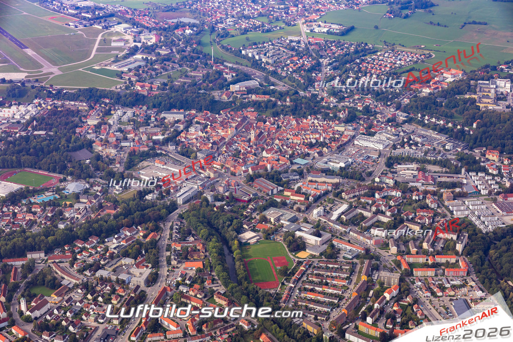 Die Luftbildaufnahme Neugablonz -  wurde 2020 mittels Flugzeug (keine Drohne) erstellt. Perfekte Schärfe und Druck- Ergebnisse- Garantiert!