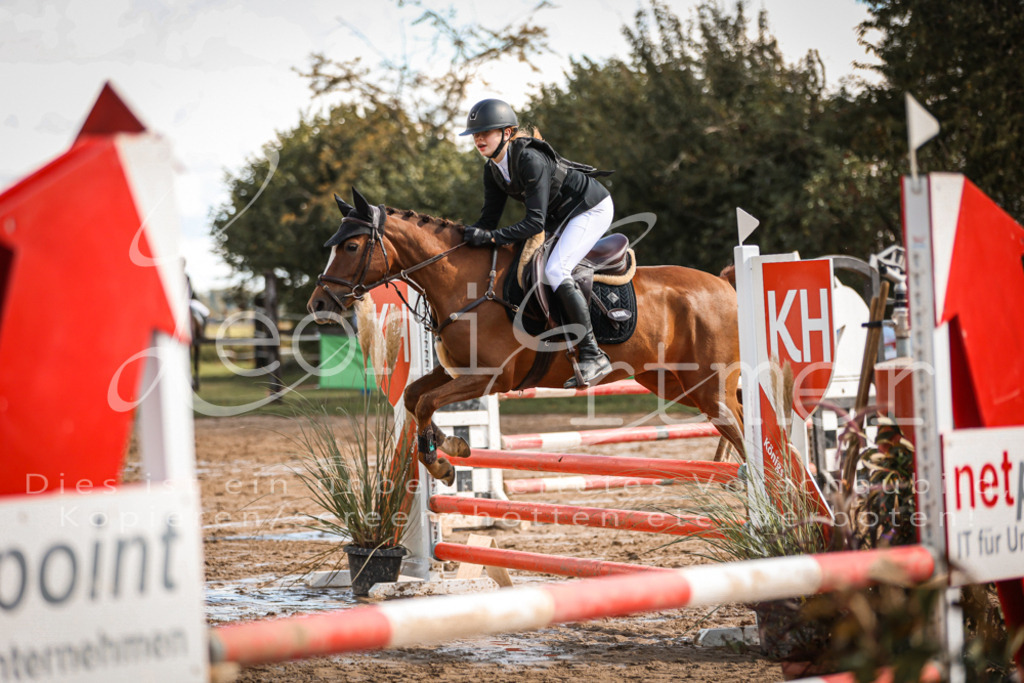 05.SaSpE00228 | Leoni Ertmer Photography - Realisiert mit Pictrs.com