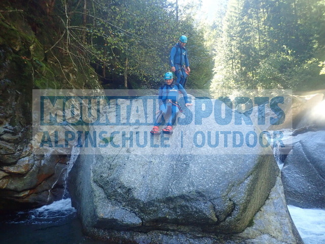 P1010096 | Bestelle die Bilder deines Berg- oder Wasser-Abenteuers mit Mountain Sports bequem von zu Hause aus direkt über unseren Online Fotoshop von pictrs.com. - Realisiert mit Pictrs.com