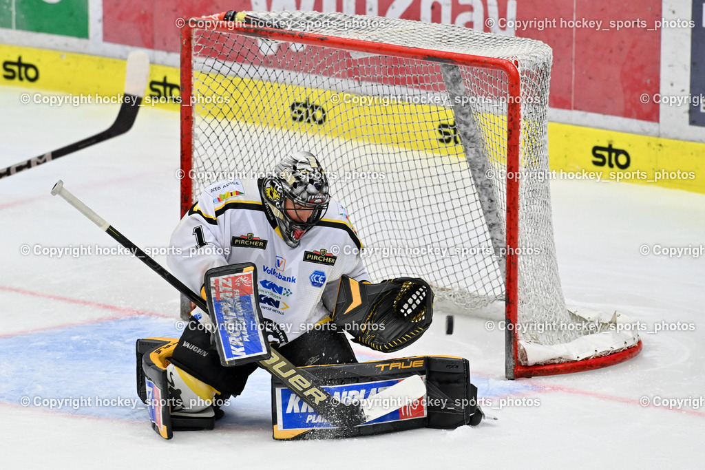 EC IDM Wärmepumpen VSV vs. HC Pustertal 8.10.2023 | #1 SMITH Jacob HC Pustertal, EC IDM Wärmepumpen VSV vs. HC Pustertal 8.10.2023, EC IDM Wärmepumpen VSV vs. HC Pustertal am 08.10.2023 in Villach (Stadthalle Villach), Austria, (Photo by Bernd Stefan)