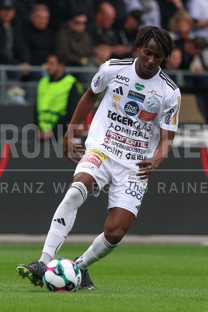 SK Puntigamer Sturm Graz vs TSV Egger Glas Hartberg – Championship Group    | Graz, Austria, 12.Apr.26 - SOCCER - ADMIRAL Bundesliga, SK Puntigamer Sturm Graz vs TSV Egger Glas Hartberg. The image shows Habib Anas Coulibaly (Hartberg).    