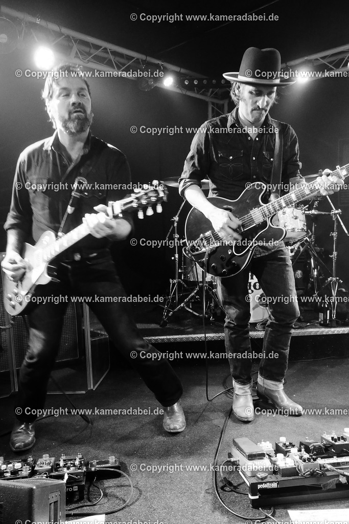 Konzert : Black Bottle Riot am 14.11.2025 im Rare Guitar in Münster | Konzert : Black Bottle Riot am 14.11.2025 im Rare Guitar in Münster - Realisiert mit Pictrs.com