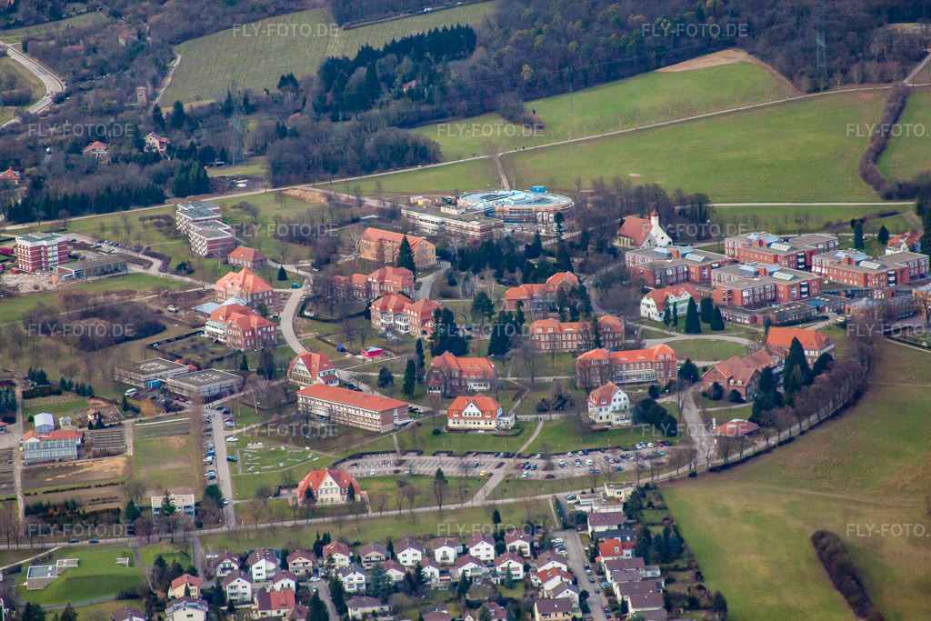 Luftbild: Psychiatrisches Landeskrankenhaus im Ortsteil Altwiesloch in Wiesloch im Bundesland Baden-Württemberg in Deutschland. Foto: IMG_24758.jpg vom 27.02.2010 durch Werner Riehm/FLY-FOTO.de