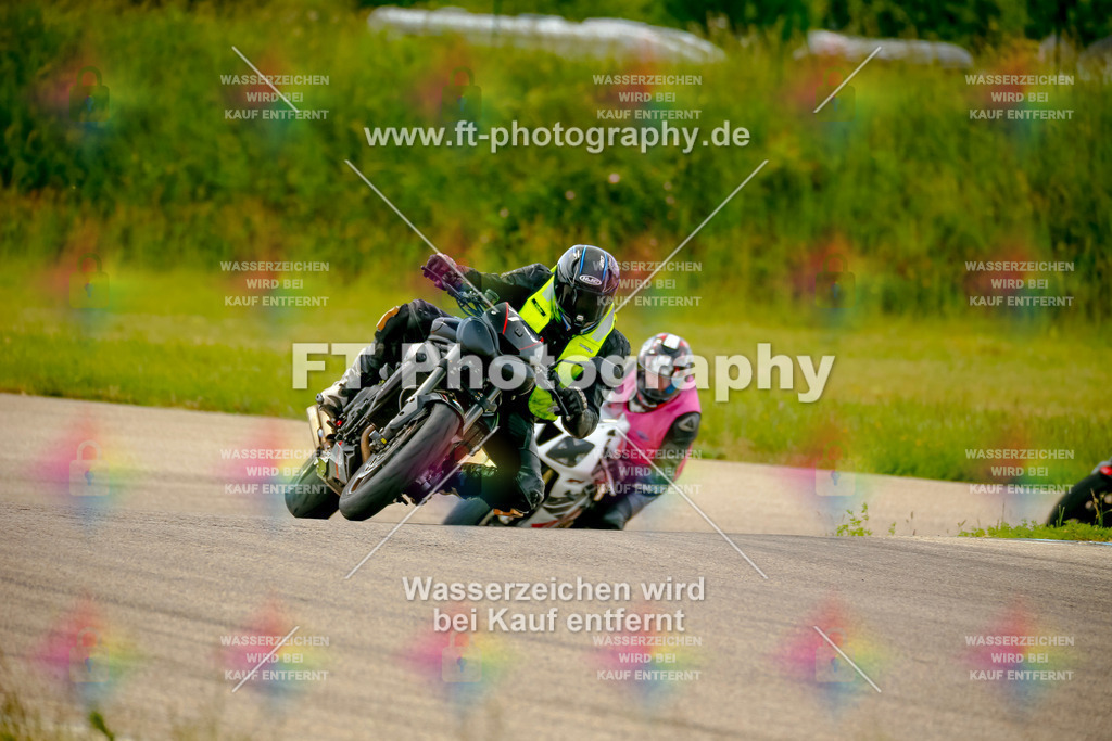 _MOT1365 | Hier findet Ihr Bilder von Touristenfahrten auf der Nürburgring Nordschleife oder von anderen Veranstaltungen die ich besucht habe. Viel Spass beim Durch Schauen 