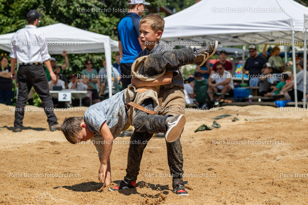 602A0471 | René Burch leidenschaftlicher Fotograf aus Kerns in Obwalden.  Hier finden sie Sport, Landschaft und Natur Fotografie.
 - Realisiert mit Pictrs.com