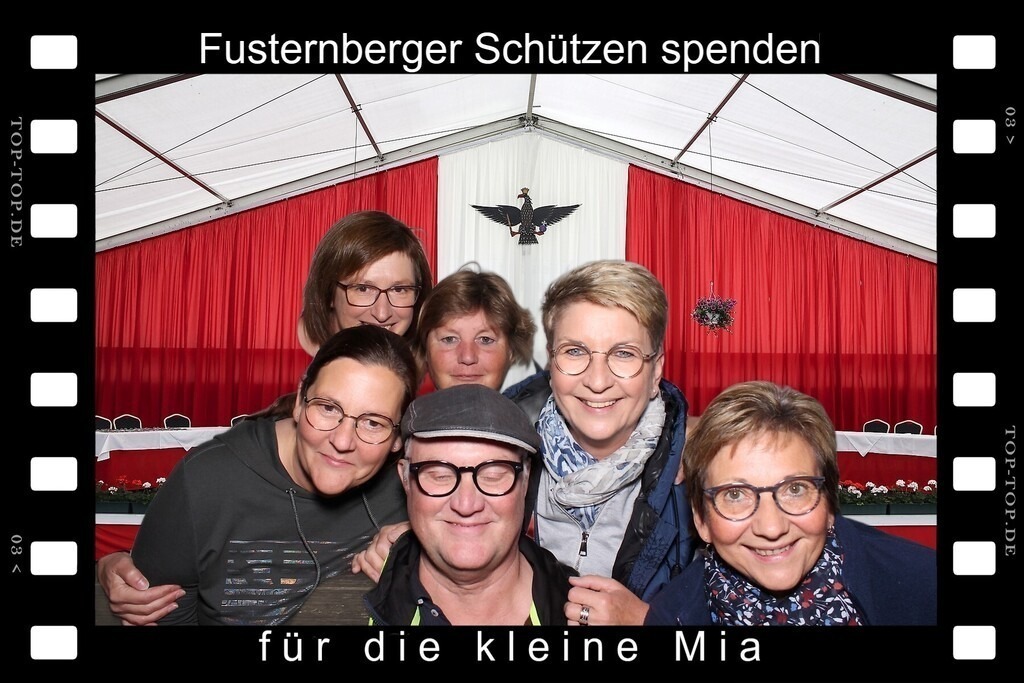 top-top.de 240928-054 | Foto, Video, Fotografie, Videografie, Fotobox, DJ, Discjockey, Musik, Musikbox, Veranstaltung, Photobooth, Amazon, Ebay, Buchtipp, Bestseller, Autor, Verlag, Buch, Wesel, Hamminkeln, NRW, Dinslaken, Rees, Drohne, Hochzeit, Party, Fotobox, Wesel, Fotograf