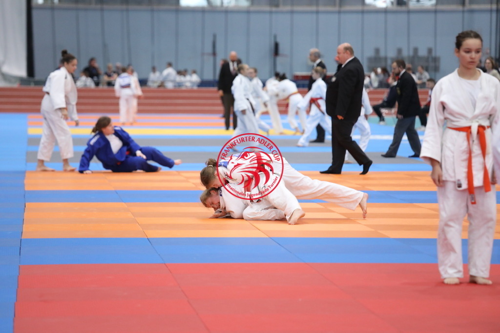 1J7A2268 | Fotos vom Adler Cup - Pictures from Adler Cup

Hier findet Ihr alle Eindrücke und großen Momente der Adler Cup Wochenenden. Here you will find all impressions and great moments of the Adler Cup weekends. - Realisiert mit Pictrs.com