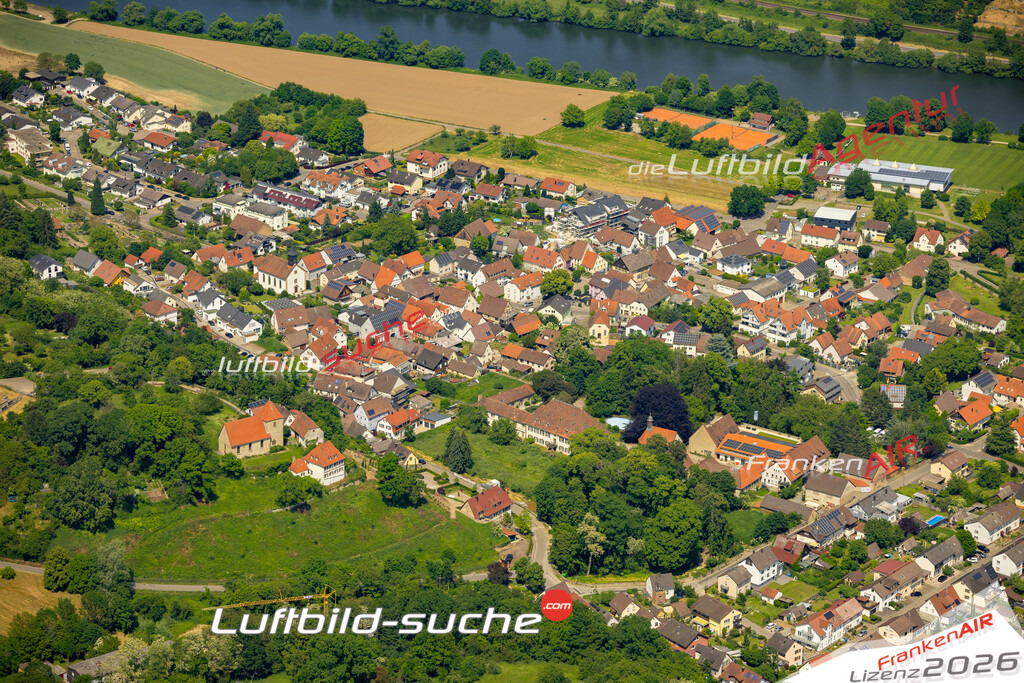 Das Luftbild zeigt Heinsheim Bad Rappenau - Die Luftaufnahme wurde 2023 vom UL-Flugzeug aus erstellt ( keine Drohne ) - Hochauflösende Luftaufnahme - Für grossformatige Ausdrucke geeignet. Die Geschenkidee !Mit Lizenz und Bildrechte bestellbar