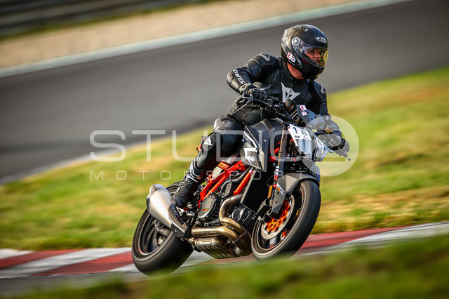 0185-240925_MO-019_185 | Deine Full-Service-Agentur für ✔️Videoproduktionen und ✔️Motorsportfotografie Jetzt Angebot anfragen!