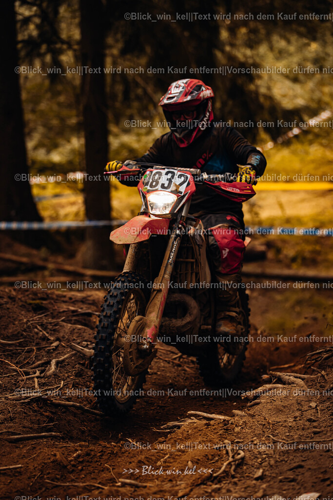 E68A4900 | blick_win_kel