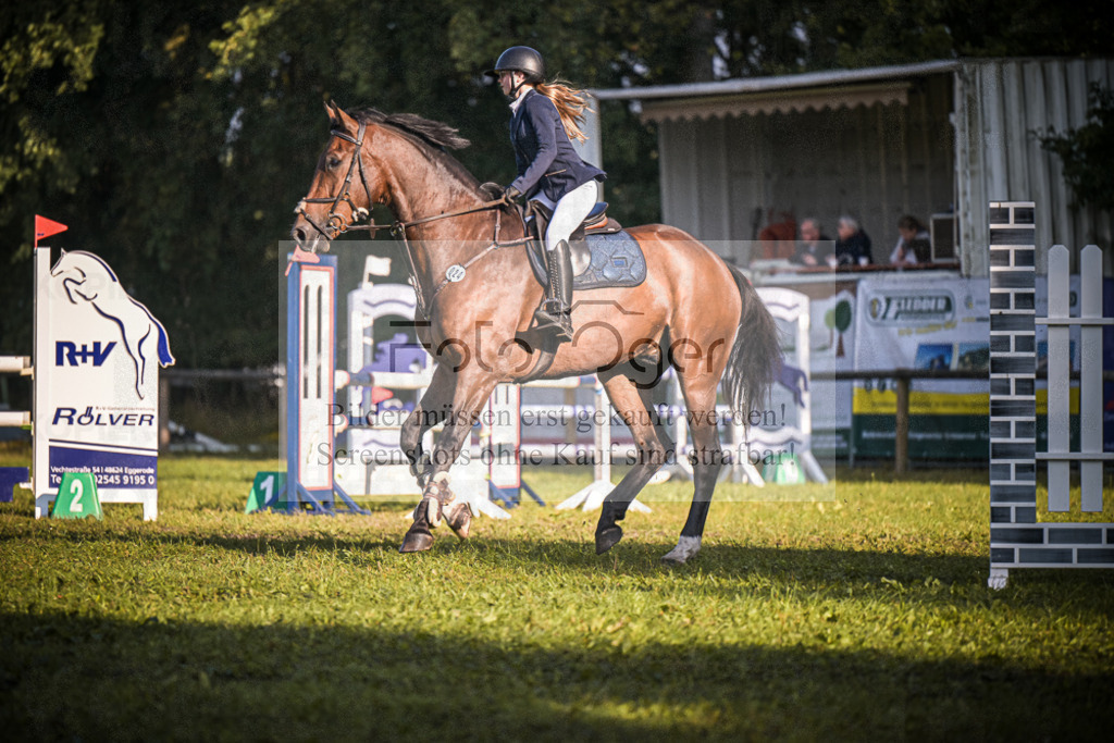 DOS_0481 | Entdecke hochwertige Reitturnierfotos von Foto Oger. Professionell, emotional und authentisch – jetzt Lieblingsmomente im Shop bestellen.Deutschlandweite Turnierfotografie. - Realisiert mit Pictrs.com