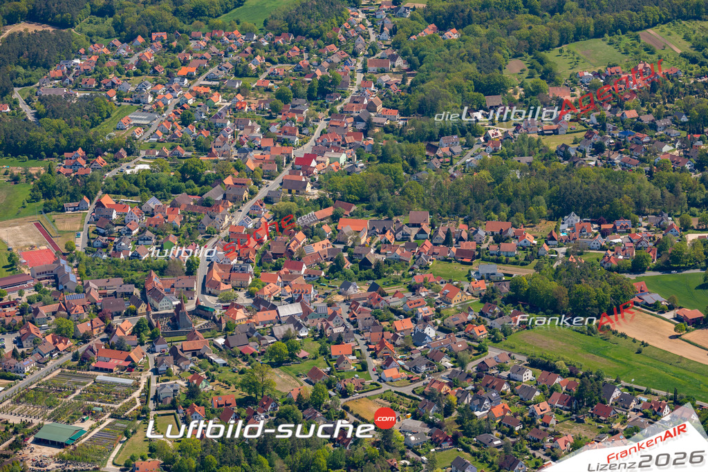 Das Luftbild der Stadt Effeltrich wurde 2019 vom Flugzeug heraus erstellt (keine Drohne) Aufnahmehöhe ca.400 Meter- hohe Auflösung- beste Druck-Qualität garantiert!