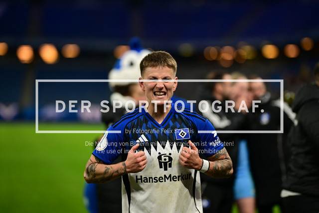 Fußball I Frauen I Saison 2025-2026 I DFB-Pokal I Achtelfinale I Hamburger SV - Bayer 04 Leverkusen I 18106 | Der Sportfotograf. - Realisiert mit Pictrs.com