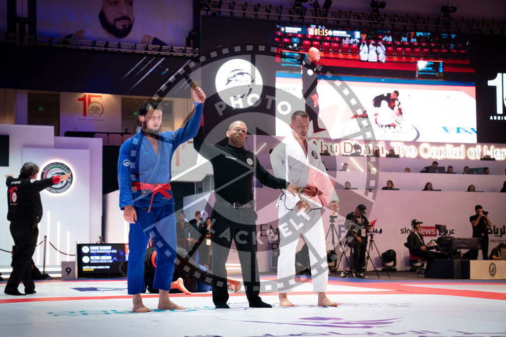 20231107PBB5775 | Fighters compete during the AJP World Master Championship in the Mubadala Arena in Abu Dhabi, Arab United Emirates, on November 7, 2023.