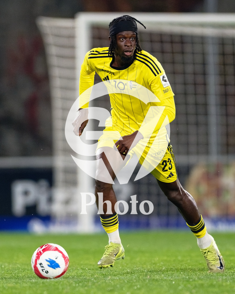 dieci Challenge League - FC Stade Nyonnais v Etoile Carouge FC |  during the dieci Challenge League match between FC Stade Nyonnais and Etoile Carouge FC at Centre sportif de Colovray in Nyon, Switzerland