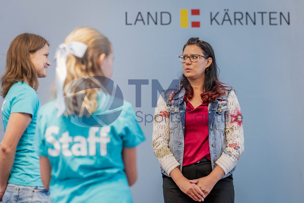 TM-20250605-0039 | Pressetermin mit Landesrätin Sara Schaar, Fachreferent für Jugend Joachim Zmölnig, der Dreikönigsaktion und Katholischen Jungschar.Spiegelsaal, Klagenfurt, Österreich.Copyright: TM Sportscapture/Matthias Trinkl