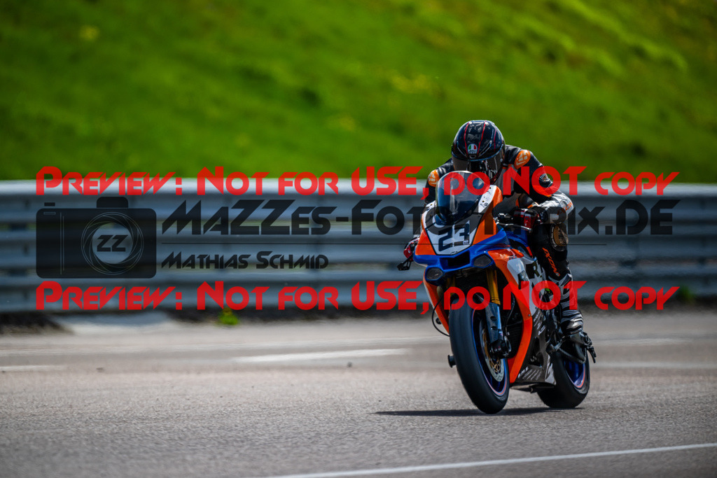 MaZZes_Fotomatrix_240415_6007705_5984 | S1