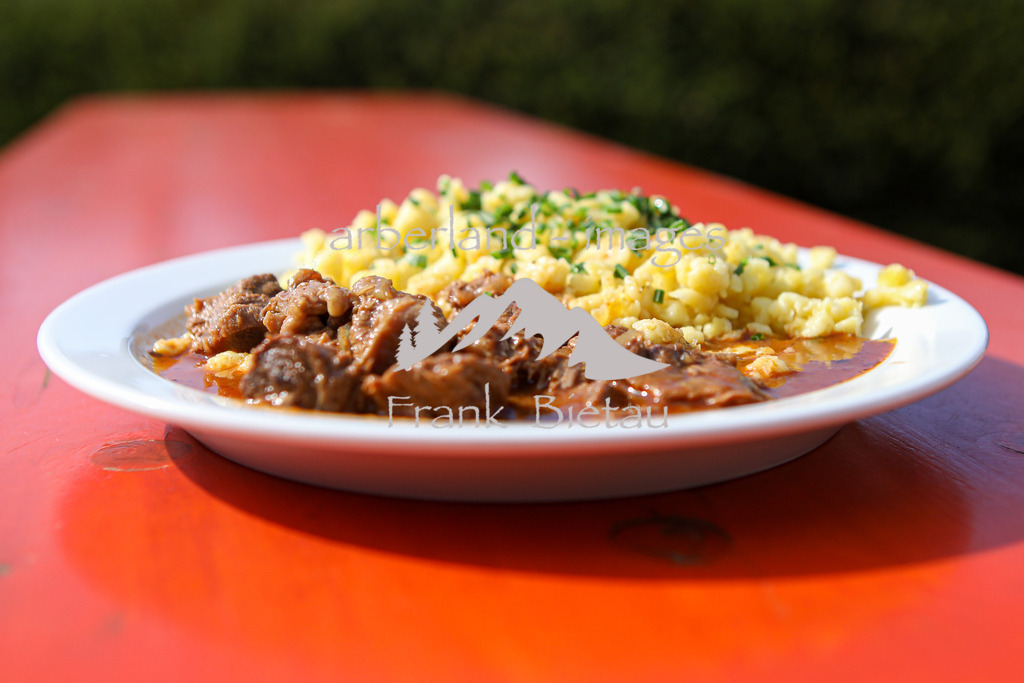 OE7A3937 | das Biergulasch von Fam. Weiderer