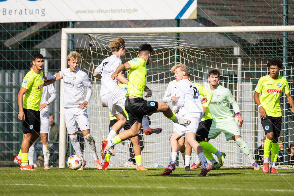 20251003_Picselweb-Fotografie_1R3_0674 | DFB Pokal 2. Runde, JFV A/O/B/H/H - SV Stuttgarter Kickers, Foto: Jörg Struwe - picselweb.de - Realisiert mit Pictrs.com